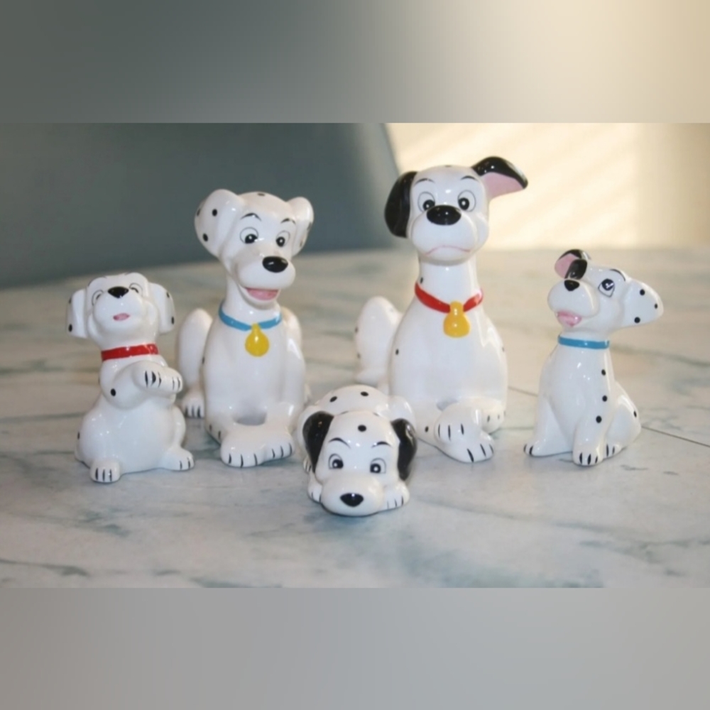 101 Dalmatians porcelain family